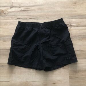 Columbia Black Women’s Shorts Hiking